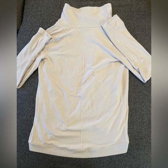 Lululemon Rulu Rally Wrap - Picture 8 of 10